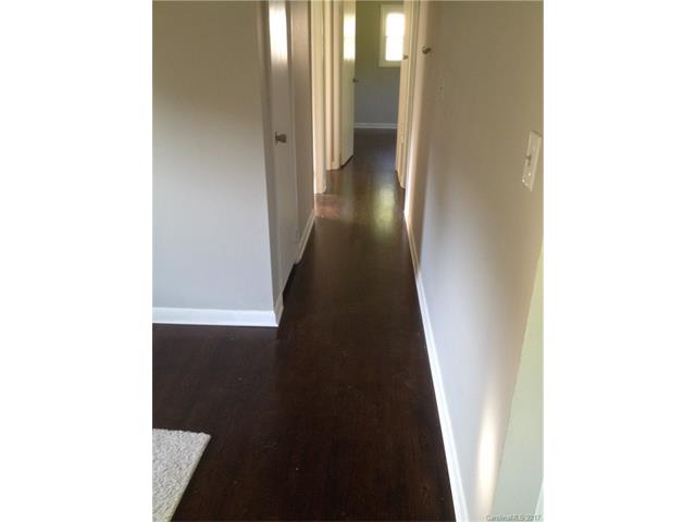 2240 Devon Dr, Dallas, NC 28034 photo 6