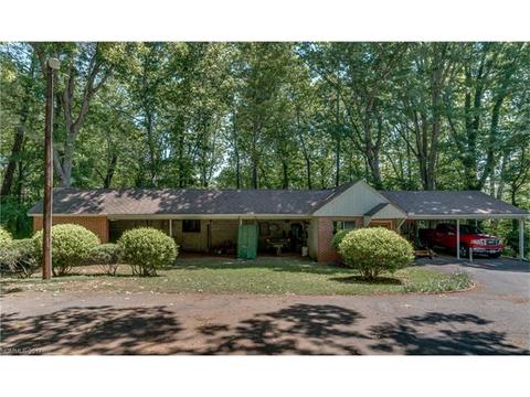 534 Howard Gap Rd, Tryon, NC 28782 photo 7