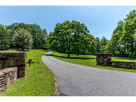 534 Howard Gap Rd, Tryon, NC 28782 photo 3