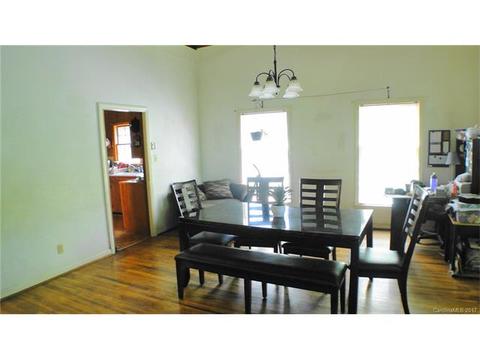 525 Valleyview Dr, Albemarle, NC 28001 photo 3