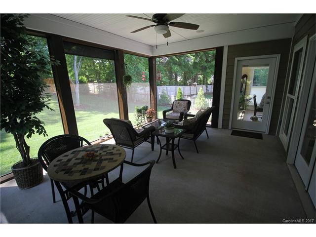21265 Summerbrook Dr, Cornelius, NC 28031 photo 13