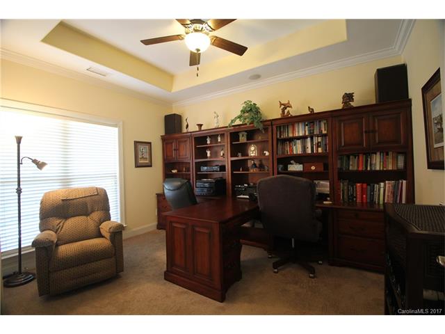 21265 Summerbrook Dr, Cornelius, NC 28031 photo 4