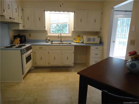 500 Settlement Dr, Midland, NC 28107 photo 9