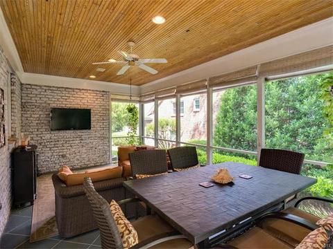 7535 Windaliere Dr, Cornelius, NC 28031 photo 9