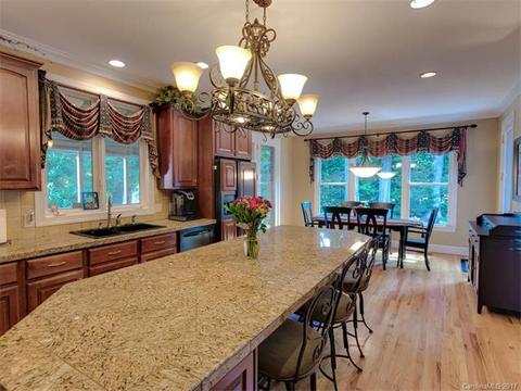 7535 Windaliere Dr, Cornelius, NC 28031 photo 7