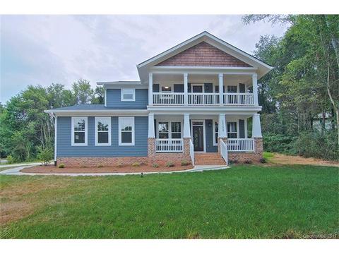 20208 Biscayne Dr, Cornelius, NC 28031 photo 1