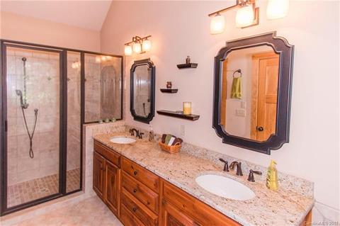 13 Red Fox Trl, Marshall, NC 28753 photo 12