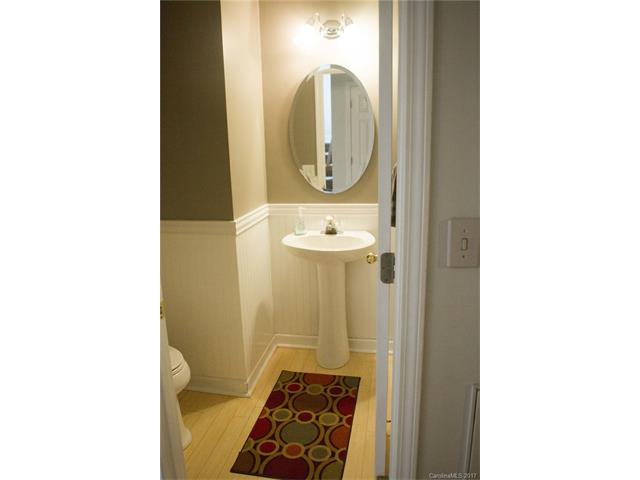 1228 Winding Path Rd, Clover, SC 29710 photo 4