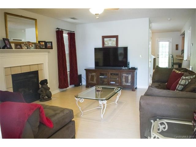 1228 Winding Path Rd, Clover, SC 29710 photo 2