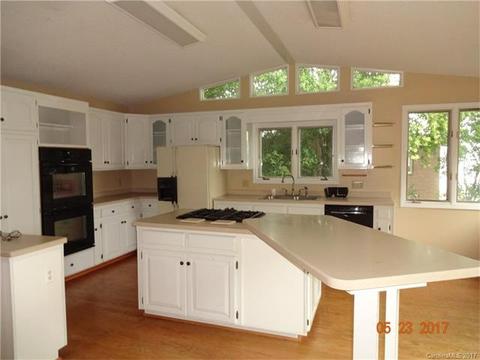 20710 Eastpoint Dr, Cornelius, NC 28031 photo 6