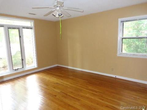 20710 Eastpoint Dr, Cornelius, NC 28031 photo 2