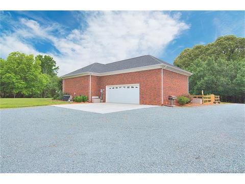 2210 Mcmanus Rd, Midland, NC 28107 photo 3