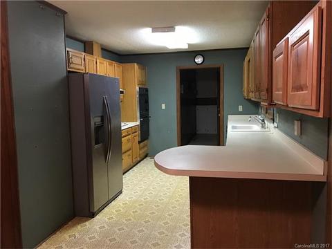 18709 Shearer Rd, Davidson, NC 28036 photo 6