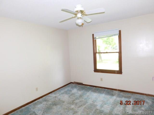 5162 Driftwood Dr, Davidson, NC 28036 photo 9