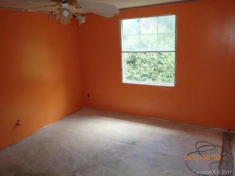 222 Red Hawk Ln, Olin, NC 28660 photo 15
