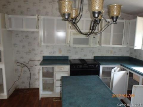 222 Red Hawk Ln, Olin, NC 28660 photo 6