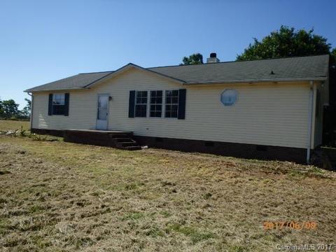 222 Red Hawk Ln, Olin, NC 28660 photo 1