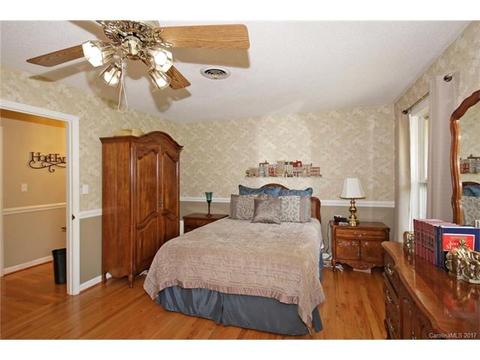 19709 Bustle Rd, Cornelius, NC 28031 photo 10