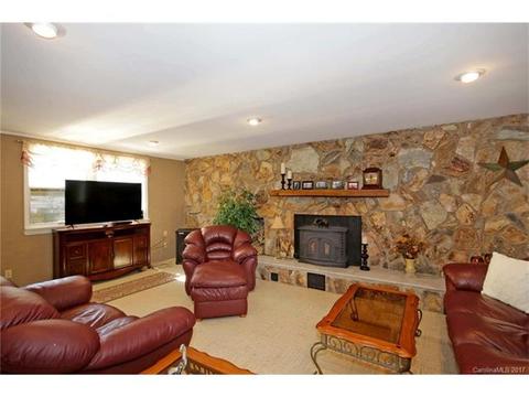 19709 Bustle Rd, Cornelius, NC 28031 photo 13