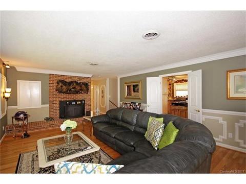 19709 Bustle Rd, Cornelius, NC 28031 photo 4