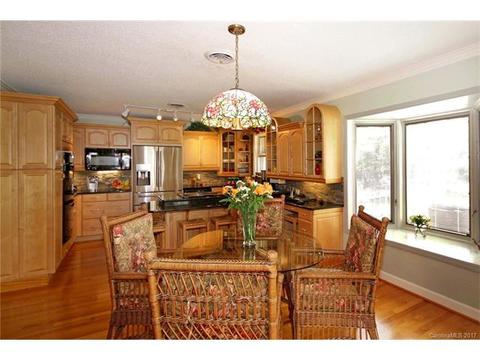 19709 Bustle Rd, Cornelius, NC 28031 photo 7