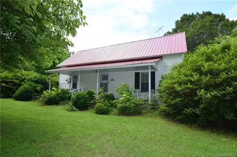 8477 Babe Dr, Terrell, NC 28682 photo 10