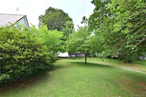 8477 Babe Dr, Terrell, NC 28682 photo 12