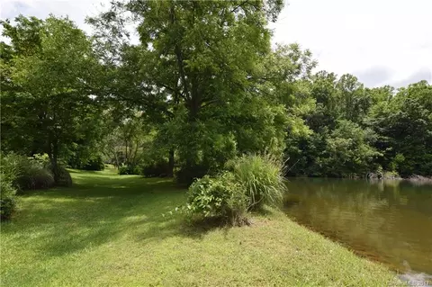 8477 Babe Dr, Terrell, NC 28682 photo 15