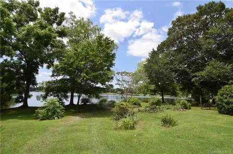 8477 Babe Dr, Terrell, NC 28682 photo 17