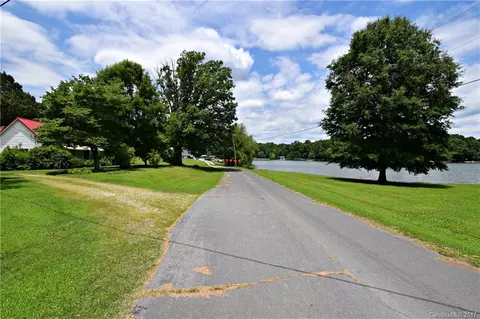 8477 Babe Dr, Terrell, NC 28682 photo 8