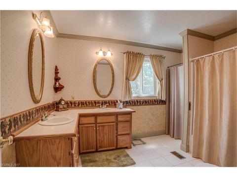 845 White Oak Ln, Tryon, NC 28782 photo 22