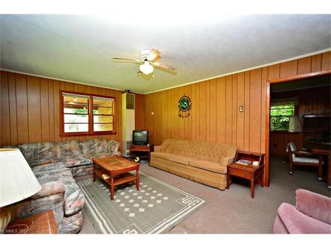 904 Pumpkintown Rd, Sylva, NC 28779 photo 4