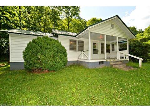 904 Pumpkintown Rd, Sylva, NC 28779 photo 16