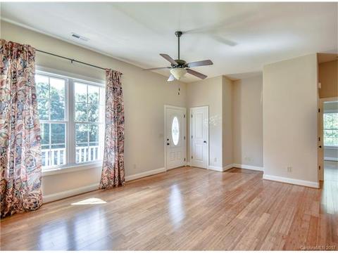 8771 Peninsula Dr, Terrell, NC 28682 photo 8