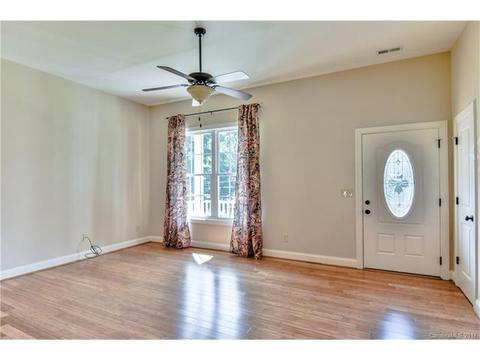 8771 Peninsula Dr, Terrell, NC 28682 photo 7