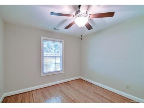 8771 Peninsula Dr, Terrell, NC 28682 photo 21