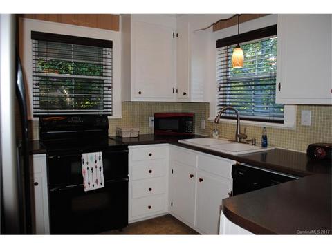 2001 Yost St, Salisbury, NC 28144 photo 4