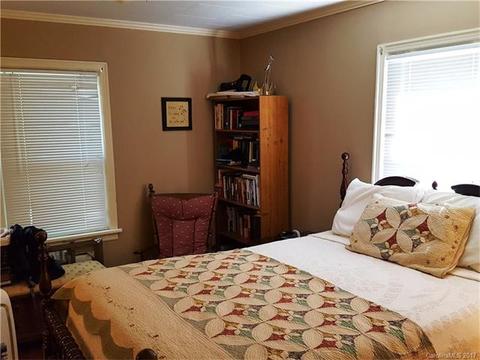 702 Pine St, Kannapolis, NC 28081 photo 5