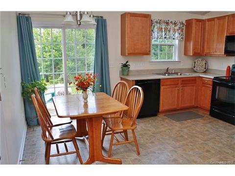 519 Pennyfields Ln, Clover, SC 29710 photo 6