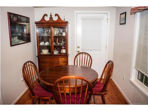 1584 Brook Ln, Denver, NC 28037 photo 4