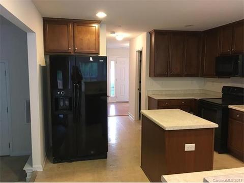7741 E Berkeley Rd, Denver, NC 28037 photo 6