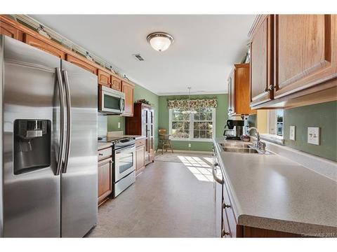 225 Grayson Dr, Salisbury, NC 28147 photo 5