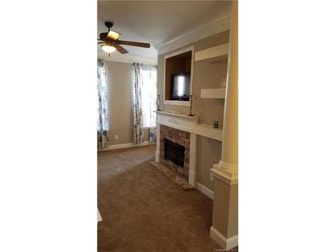 21325 Pine St, Cornelius, NC 28031 photo 4