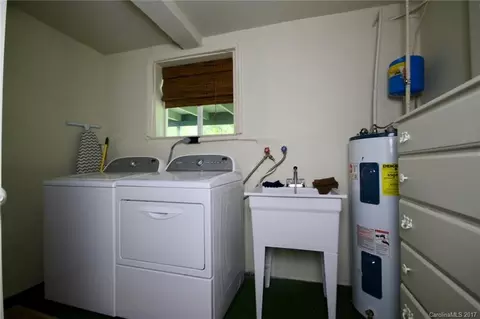 593 E Main St, Brevard, NC 28712 photo 14