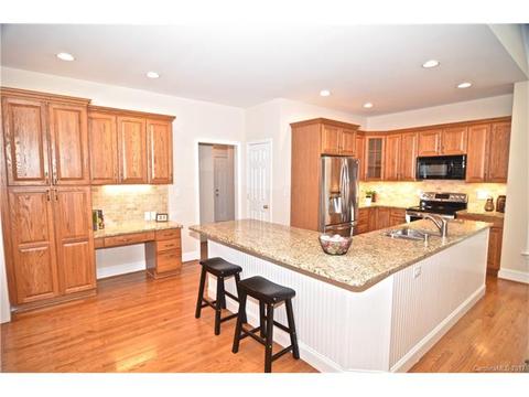 19238 Dutch Iris Ln, Cornelius, NC 28031 photo 4