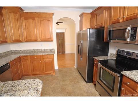 505 Garner Dr, Salisbury, NC 28146 photo 4