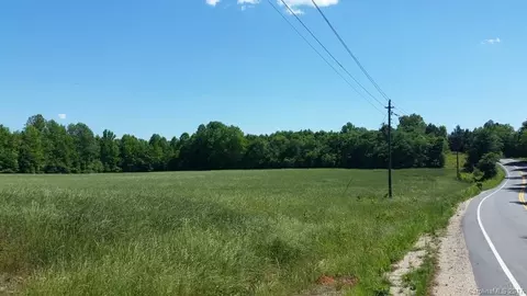 3634 Old Hickory Rd, Lancaster, SC 29720 photo 2