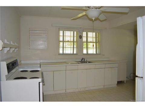 706 S Main St, Salisbury, NC 28146 photo 11