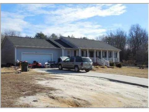 1458 E Main St, Cherryville, NC 28021 photo 1