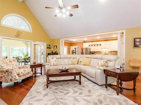 1808 Third Tee Rd, Lancaster, SC 29720 photo 5